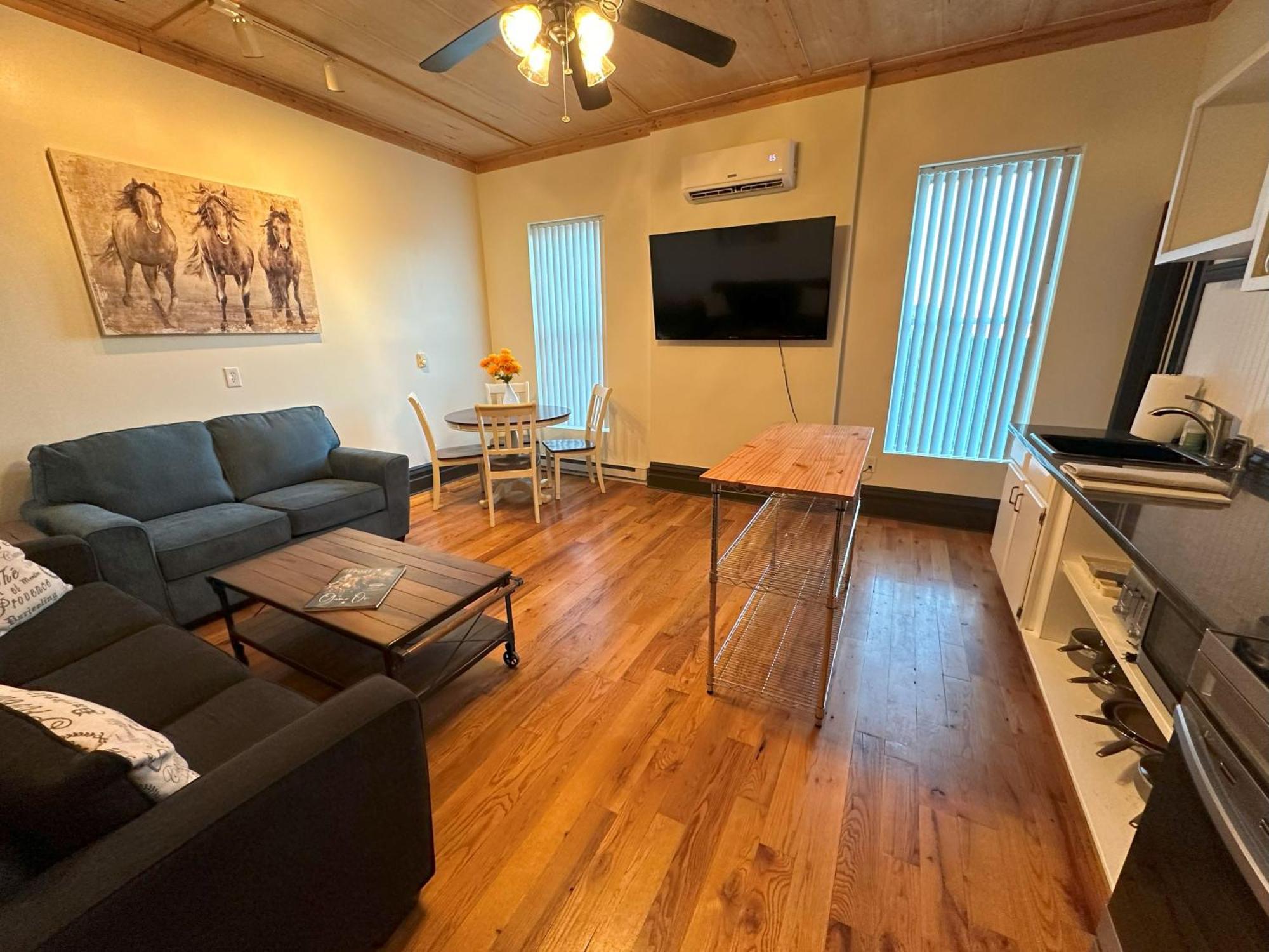 Quiet, Gated Oasis Near Downtown Lexington Apartment Exterior foto
